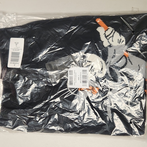 ❤️NWT VINTAGE TORRID DISNEY SWEATER - MICKEY MINNIE MOUSE - HALLOWEEN RAGLAN - Picture 4 of 11